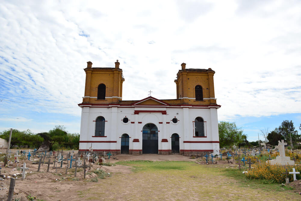IEnova remodela templos a beneficio de pueblos y comunidades Yaquis.